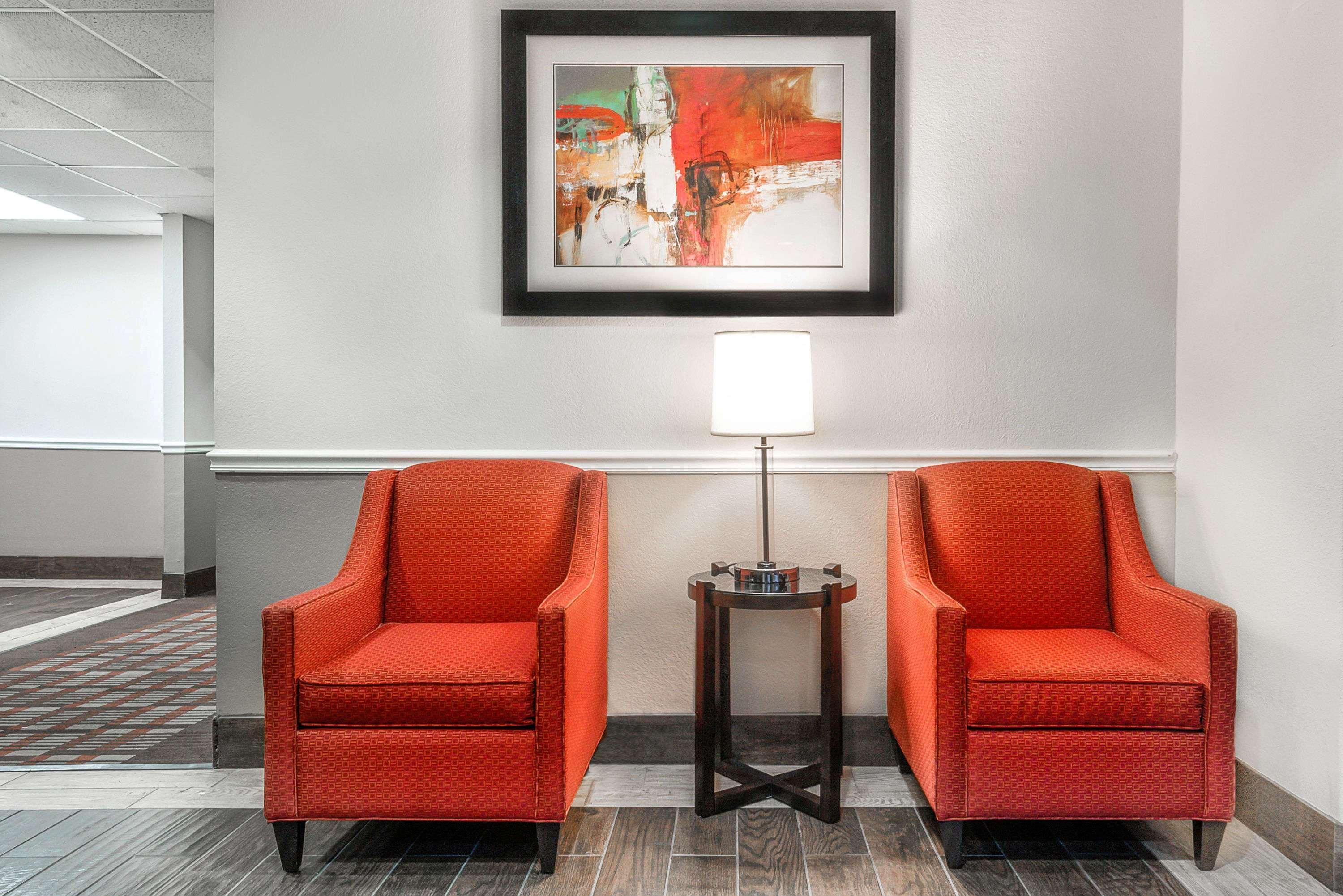 Days Inn & Suites By Wyndham Dallas Dış mekan fotoğraf